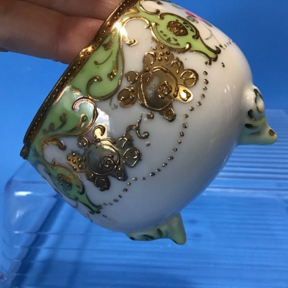 Vintage Japan tea cup and saucer set - Picture 7 of 8